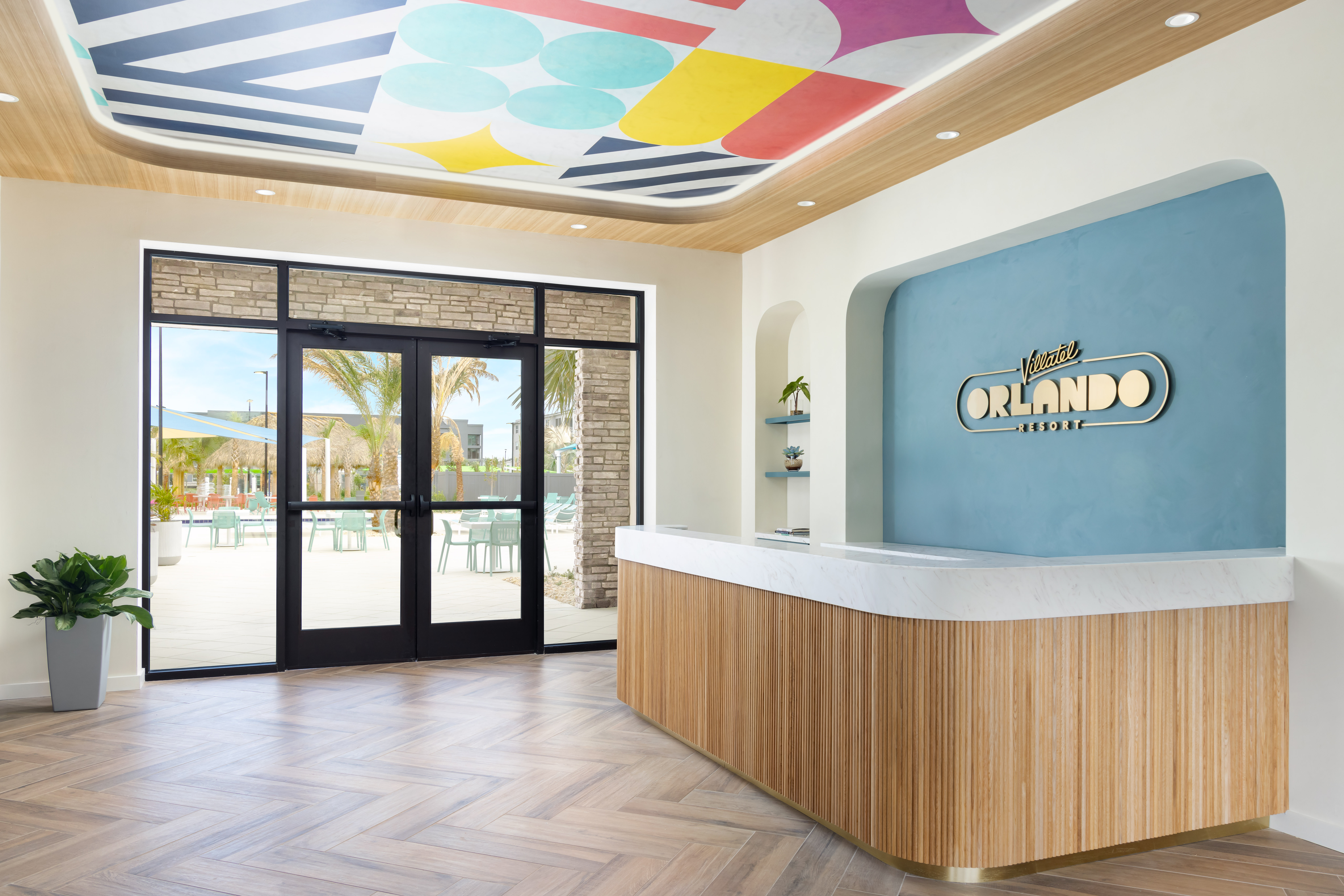 VO Oralndo lobby shot 2