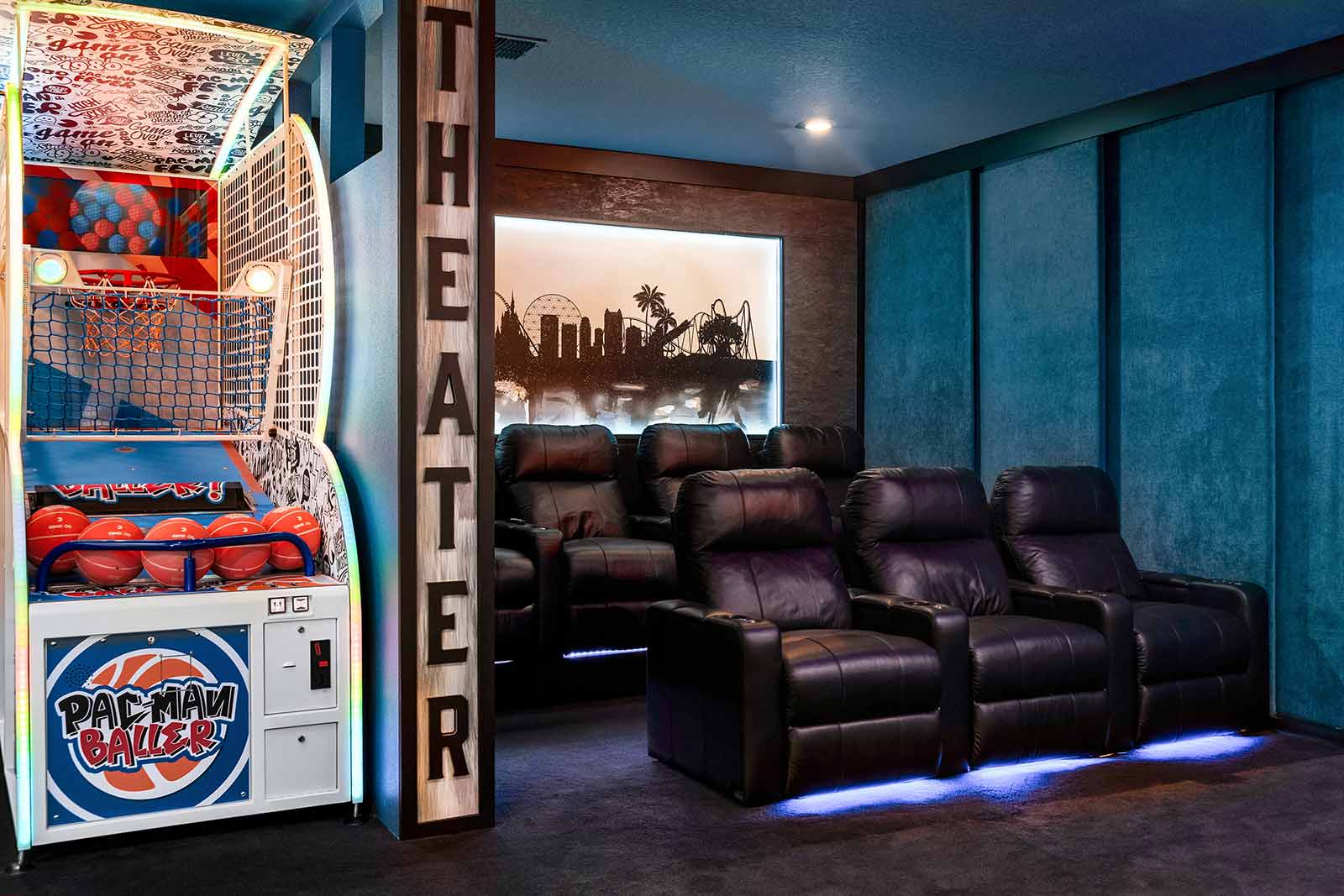 VO Oralndo Gatsby Theater Shot 3